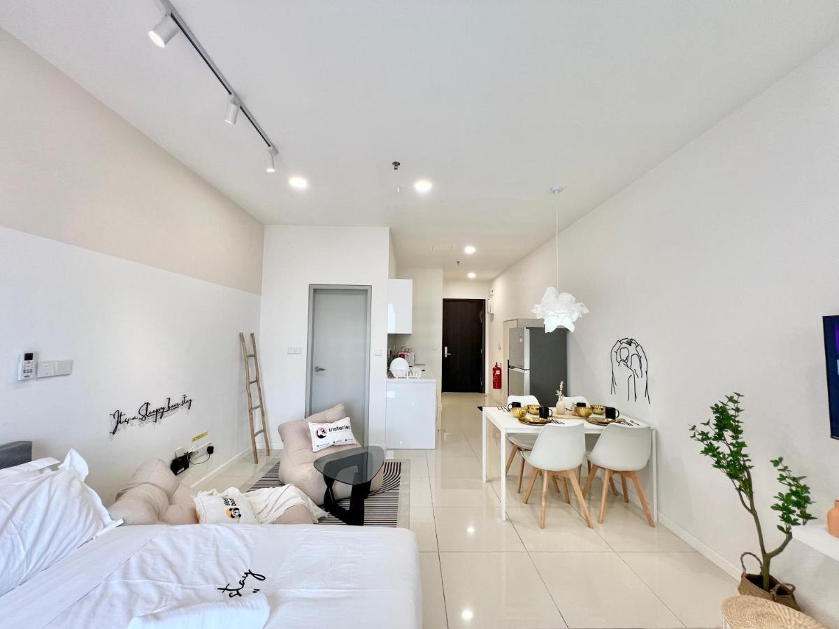 Highpark Suites Kelana Jaya, Petaling Jaya By Sleepy Bear Exterior photo