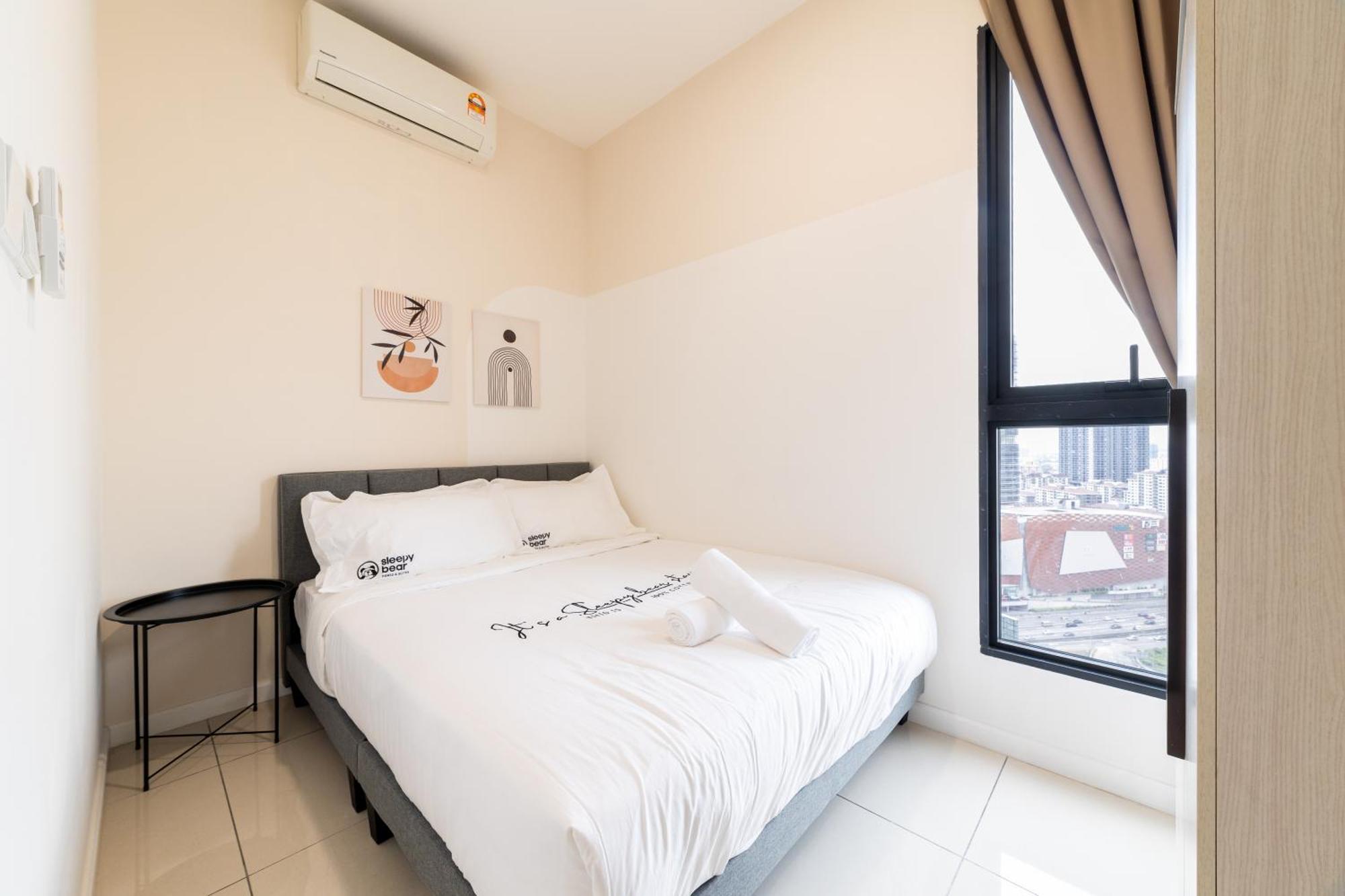 Highpark Suites Kelana Jaya, Petaling Jaya By Sleepy Bear Exterior photo