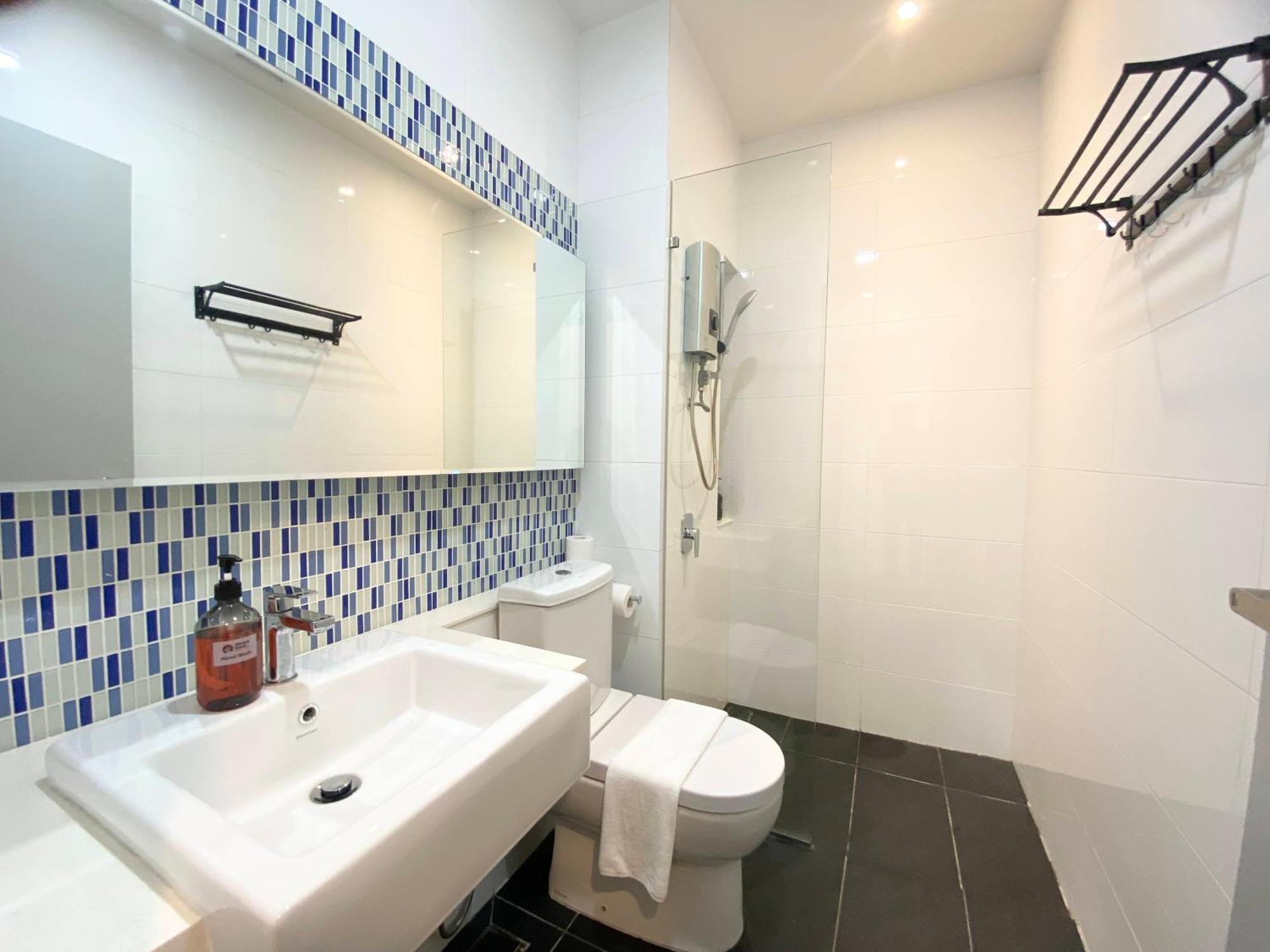 Highpark Suites Kelana Jaya, Petaling Jaya By Sleepy Bear Exterior photo